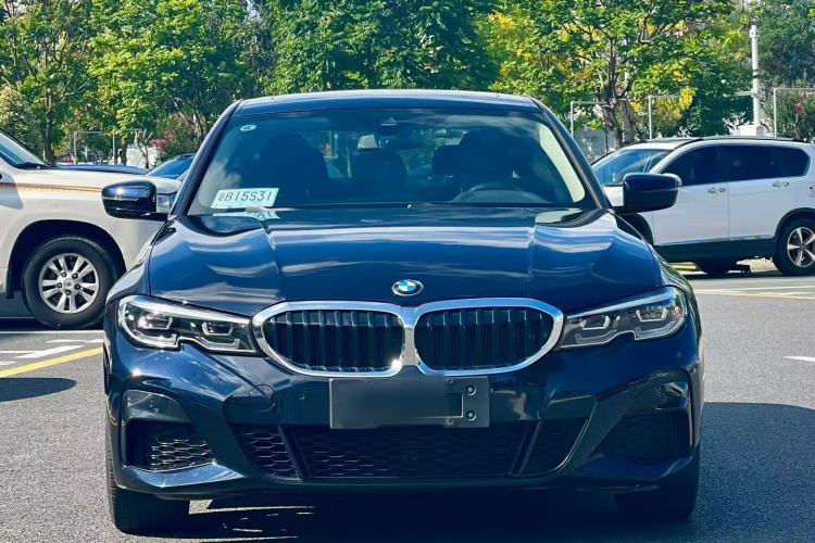 BMW 325Li 2021 — 2
