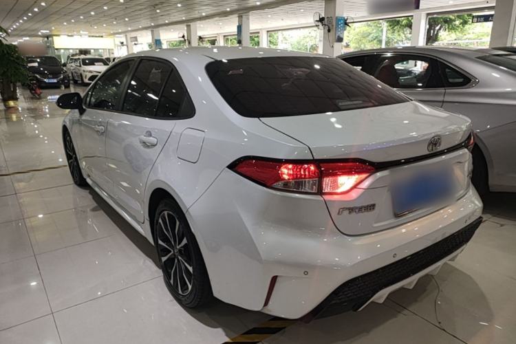 Toyota Corolla 2022 — 4