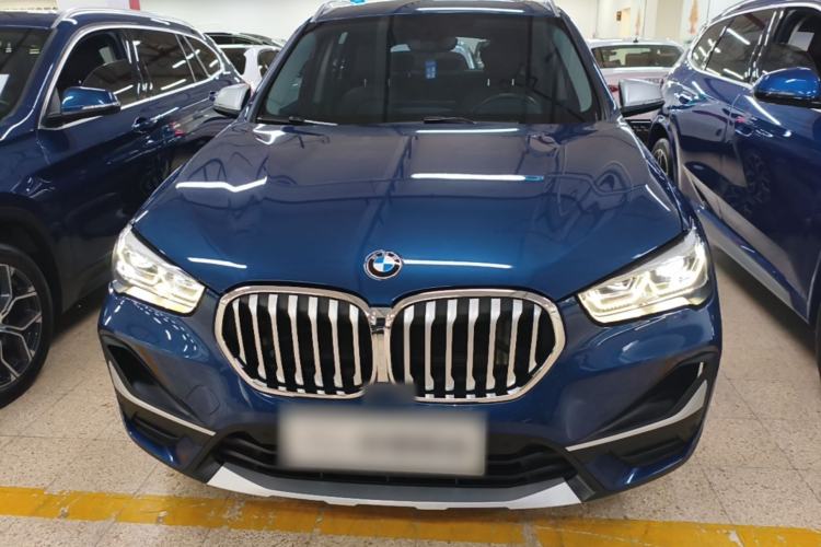 BMW X1 2021 — 2