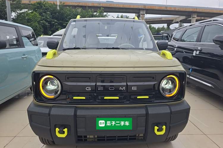 Geely Panda 2025 — 2