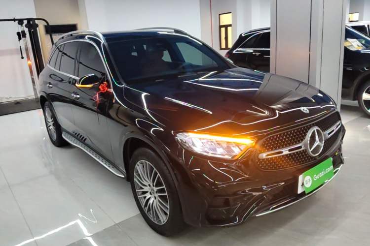 Mercedes-Benz GLC 300 L 2025 — фото 3