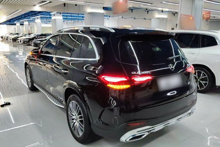 Mercedes-Benz GLC 300 L 2025 — фото 4