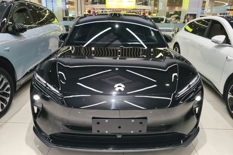 NIO ET5T 2024 — 2