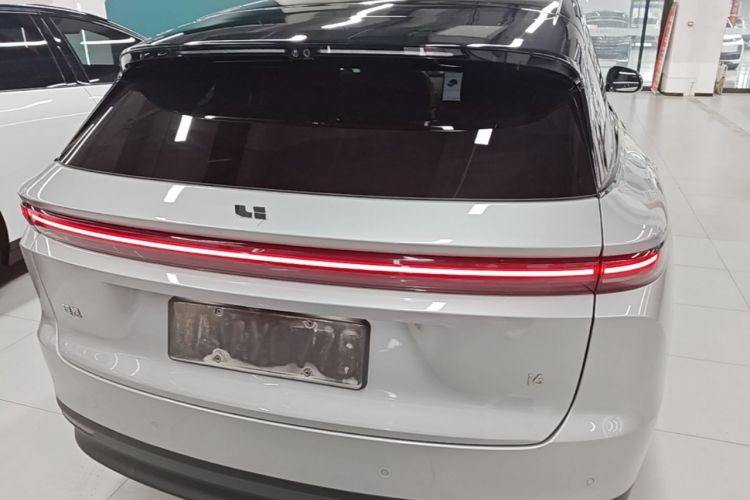 Li Auto i6 2025 — 5