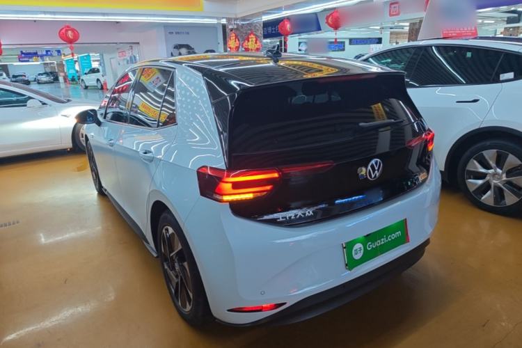 Volkswagen ID.3 2023 — 4