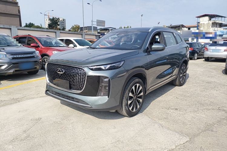 Chery Tiggo 8 Plus 2025 — фото 1