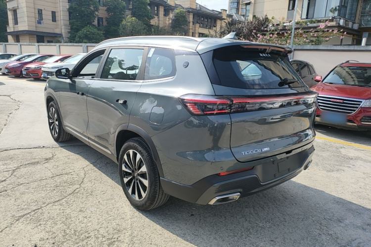 Chery Tiggo 8 Plus 2025 — фото 4