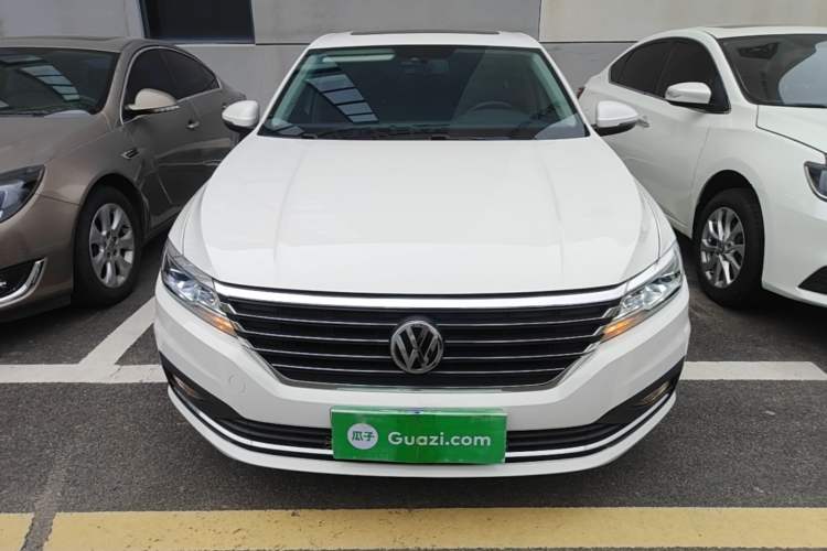 Volkswagen Lavida 2019 — 2