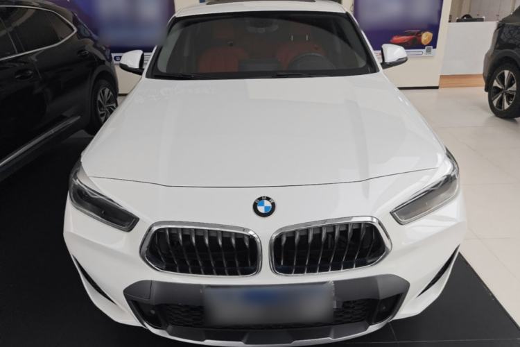 BMW X2 2021 — фото 2