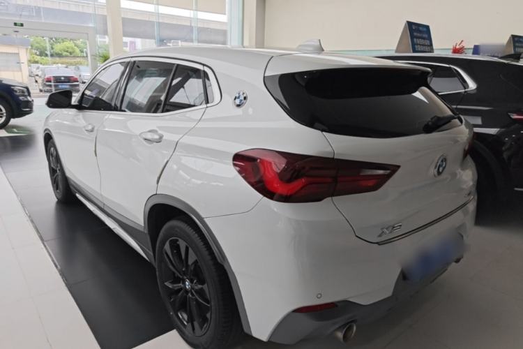 BMW X2 2021 — фото 4