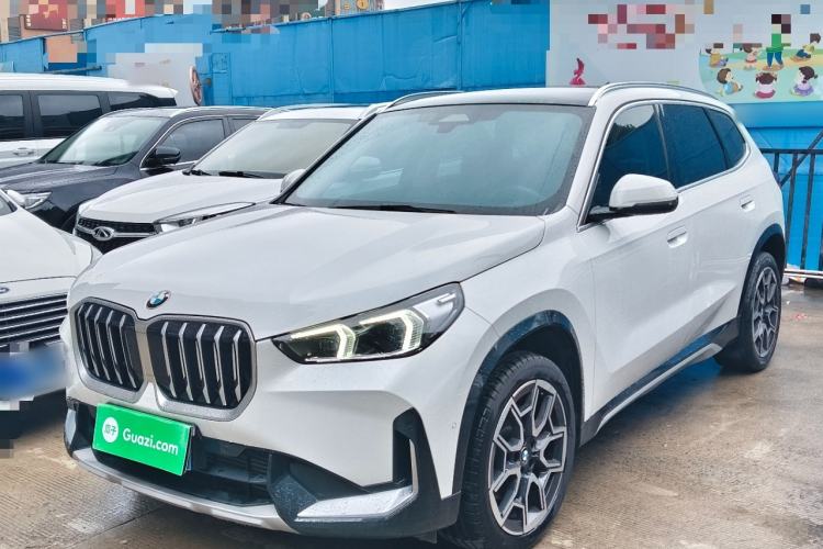 BMW X1 2023 — фото 1