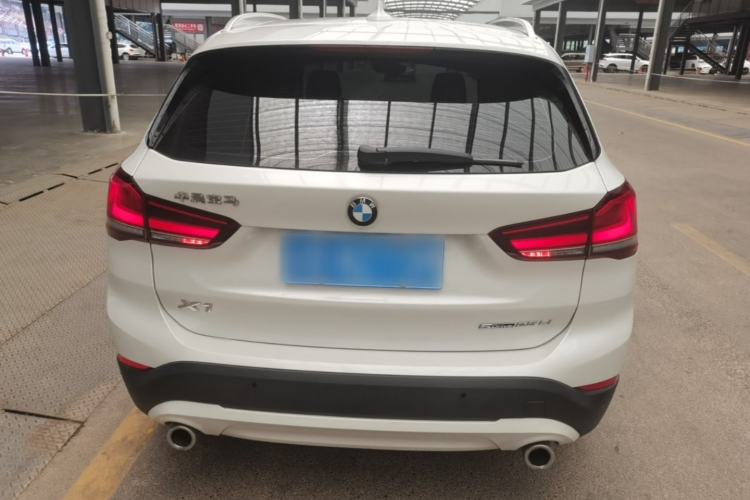 BMW X1 2022 — фото 5