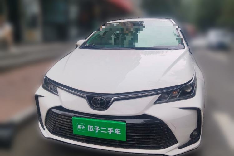 Toyota Corolla 2021 — фото 2