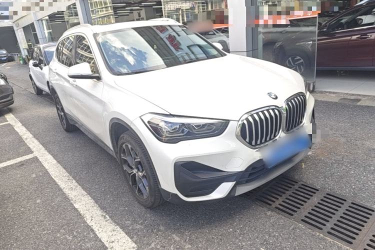 BMW X1 2021 — фото 3