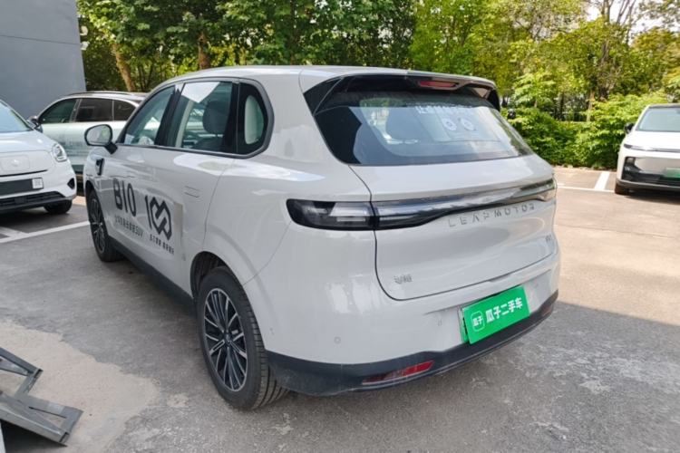 Leapmotor B10 2025 — 4