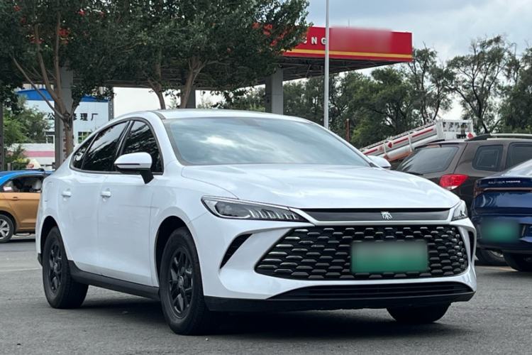 BYD Qin PLUS 2025 — фото 2