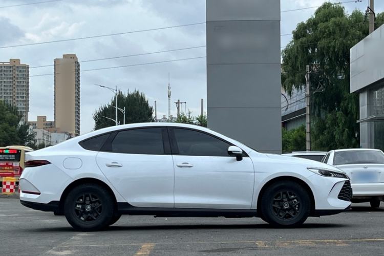 BYD Qin PLUS 2025 — фото 4