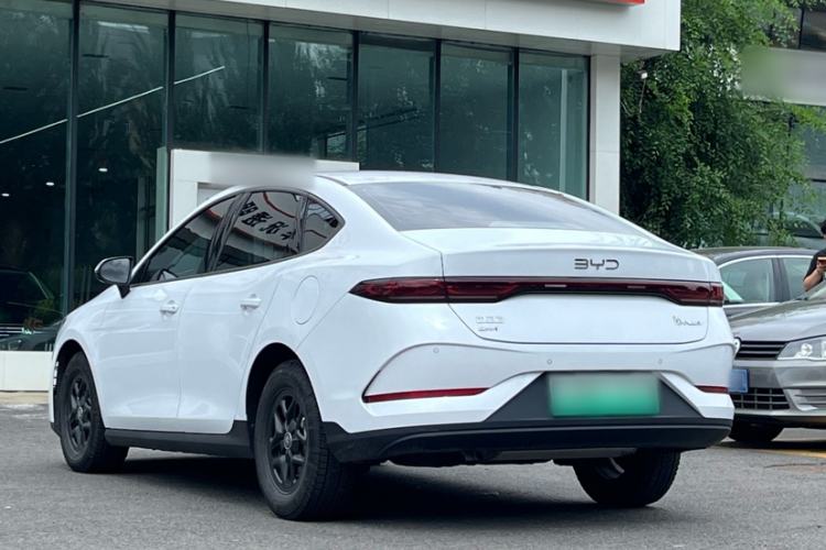BYD Qin PLUS 2025 — фото 5