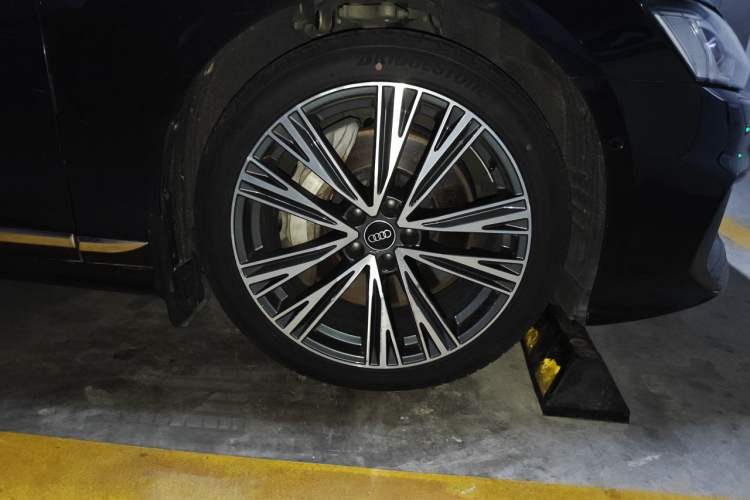 Audi A6 2022 — 5