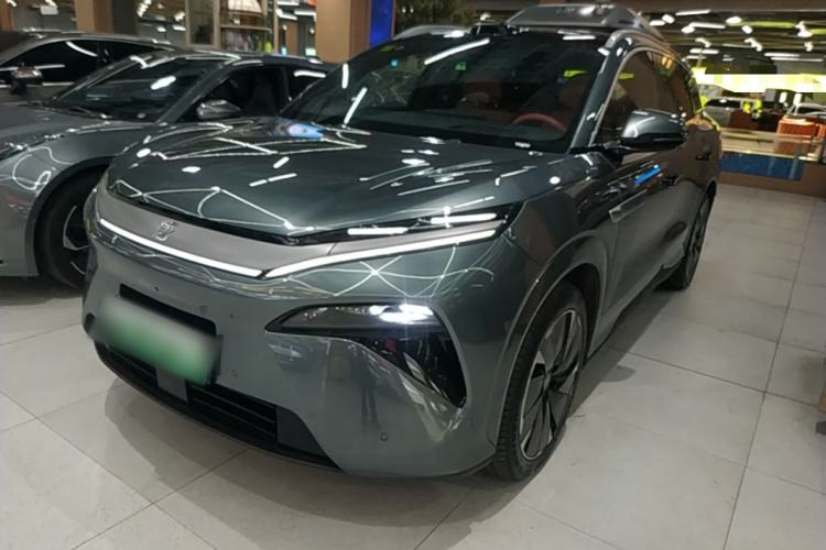 BYD Tang L 2025 — фото 1