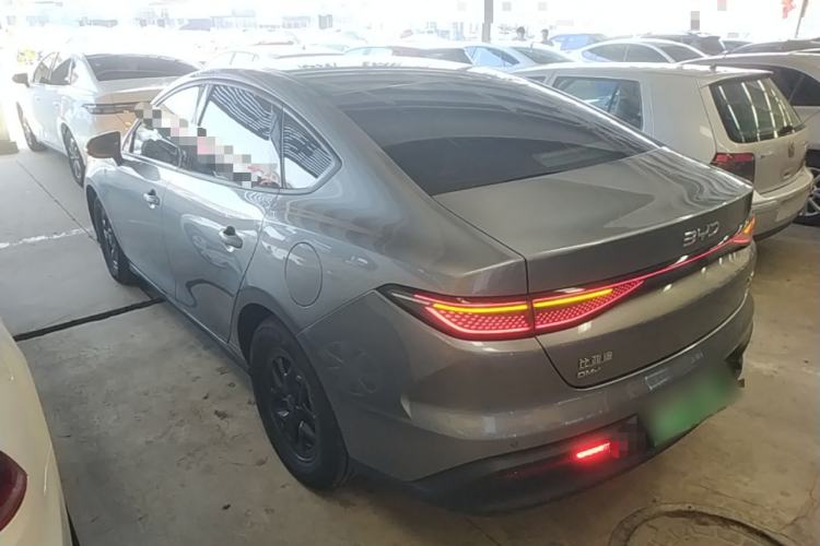 BYD Seal 05 DM-i 2025 — фото 4