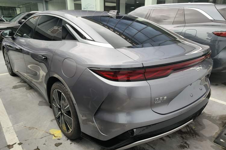 BYD Han L 2025 — 4