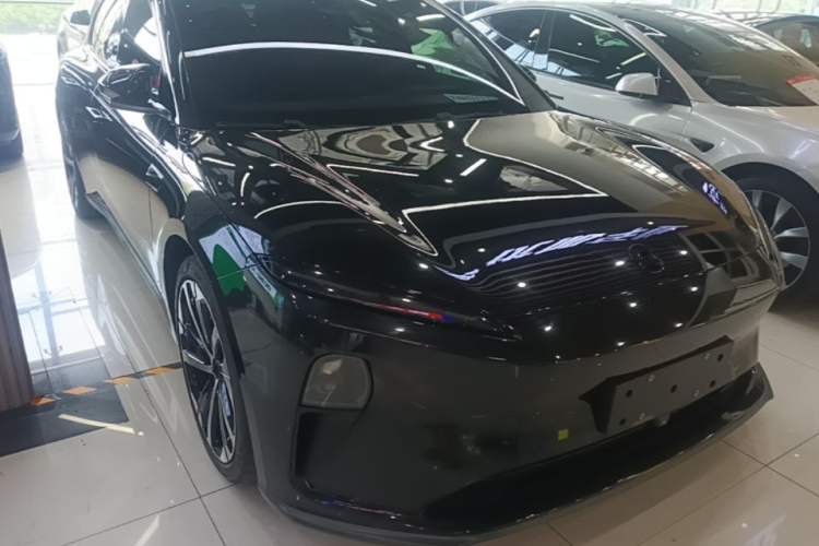NIO ET5 2022 — 3