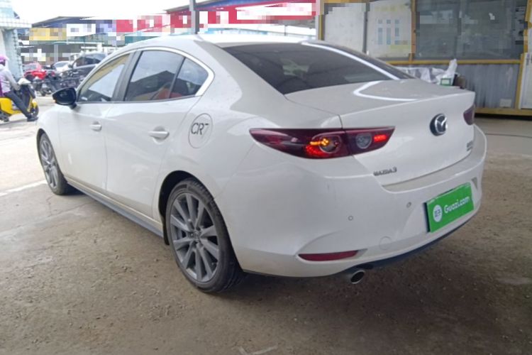 Mazda Mazda 3 2021 — 4