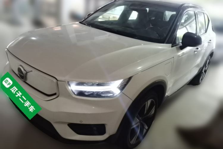 Volvo xc40 new energy 2021 — фото 1