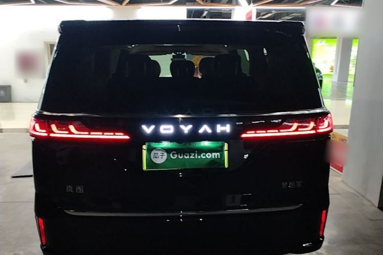 Voyah Dream 2025 — 5