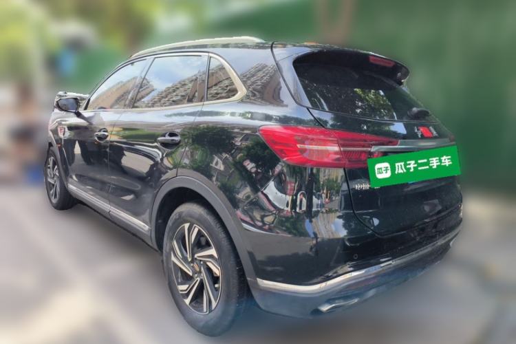 Hongqi HS5 2022 — 4