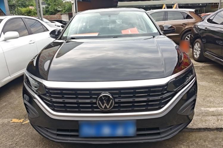 Volkswagen Passat 2024 — 2