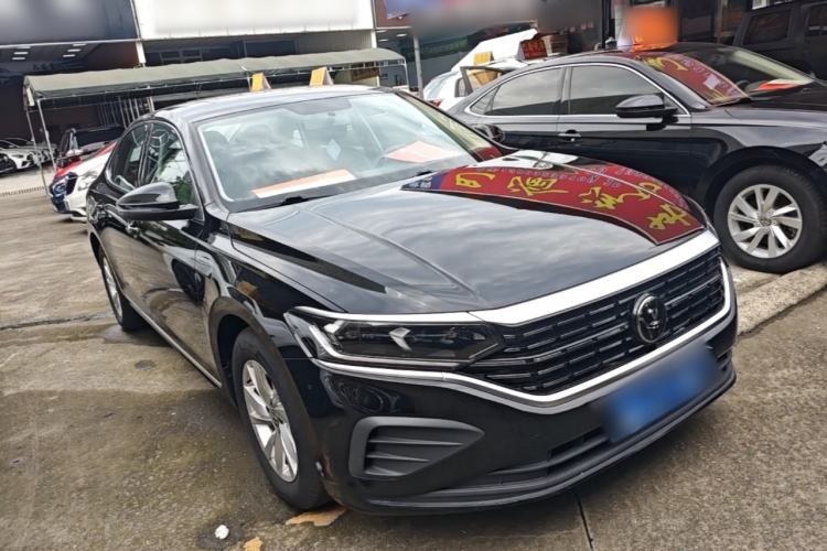Volkswagen Passat 2024 — 3