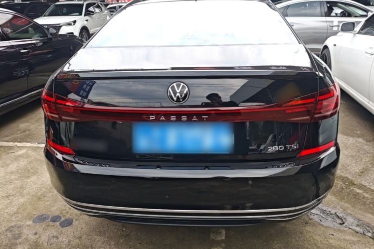 Volkswagen Passat 2024 — 5