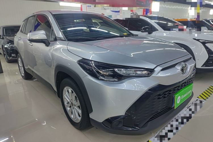 Toyota Corolla Cross 2022 — фото 3