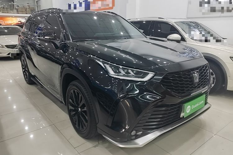 Toyota Highlander 2024 — 3