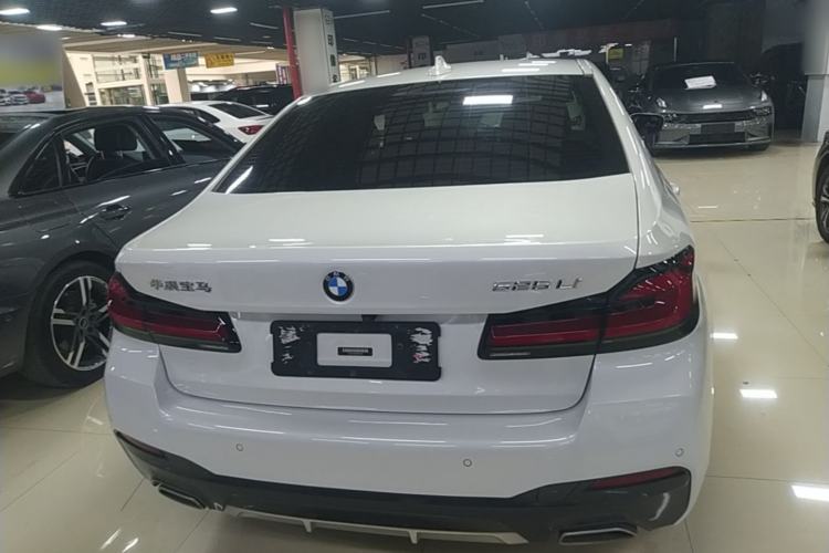 BMW 525Li 2021 — 5