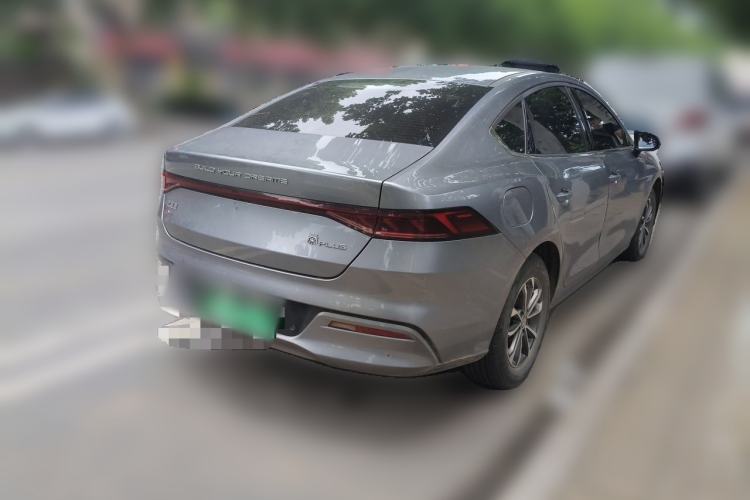 BYD Qin Plus 2023 — фото 4