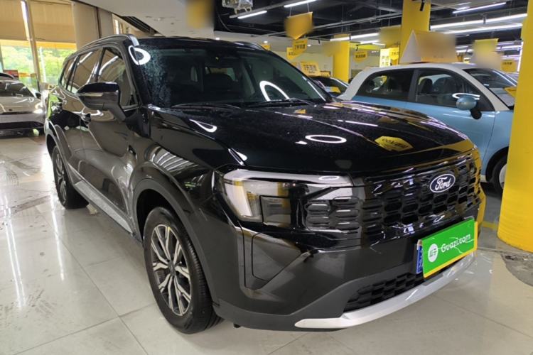 Ford Equator Sport 2025 — 3