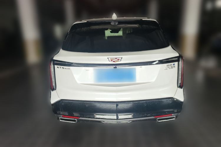 Cadillac XT5 2025 — 5