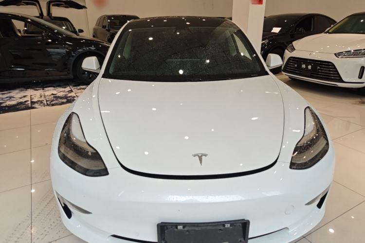 Tesla Model 3 2020 — 2