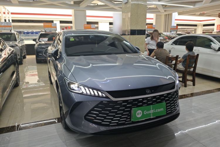 BYD Qin Plus 2025 — фото 3