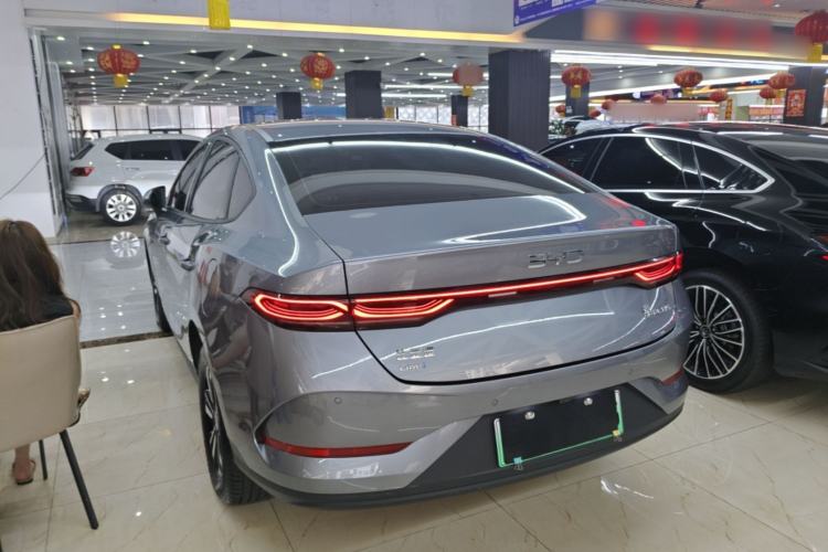 BYD Qin Plus 2025 — фото 4