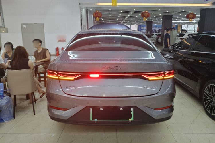 BYD Qin Plus 2025 — фото 5