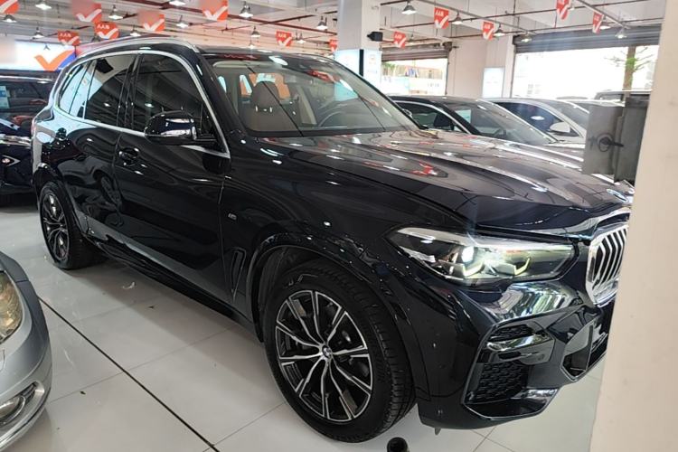 BMW X5 2022 — 3