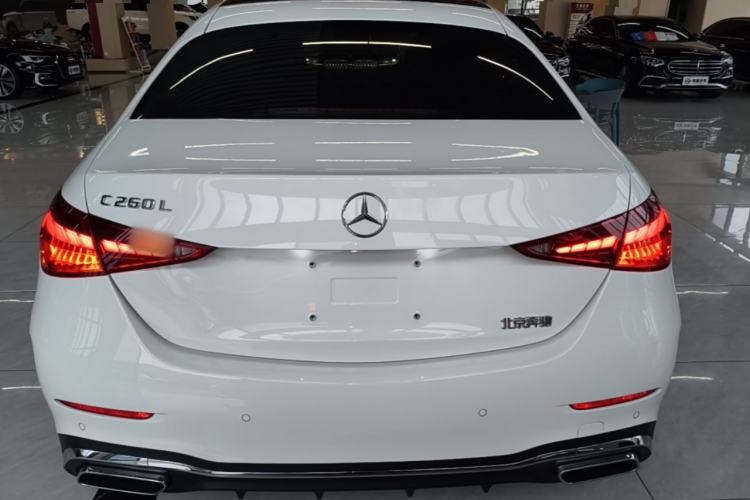 Mercedes-Benz C 260 L 2023 — фото 5