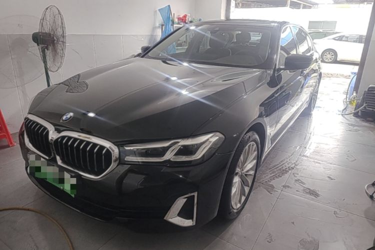 BMW 5 series new energy 2021 — фото 1