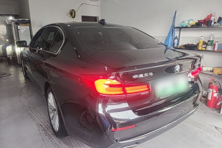 BMW 5 series new energy 2021 — фото 4