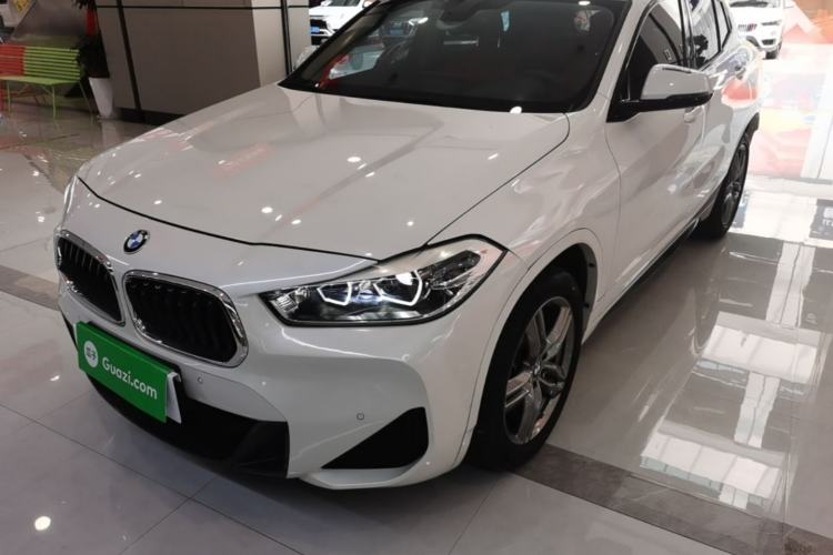 BMW X2 2021 — фото 1