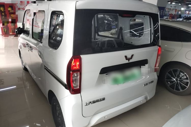 Wuling Zhiguang 2025 — 4